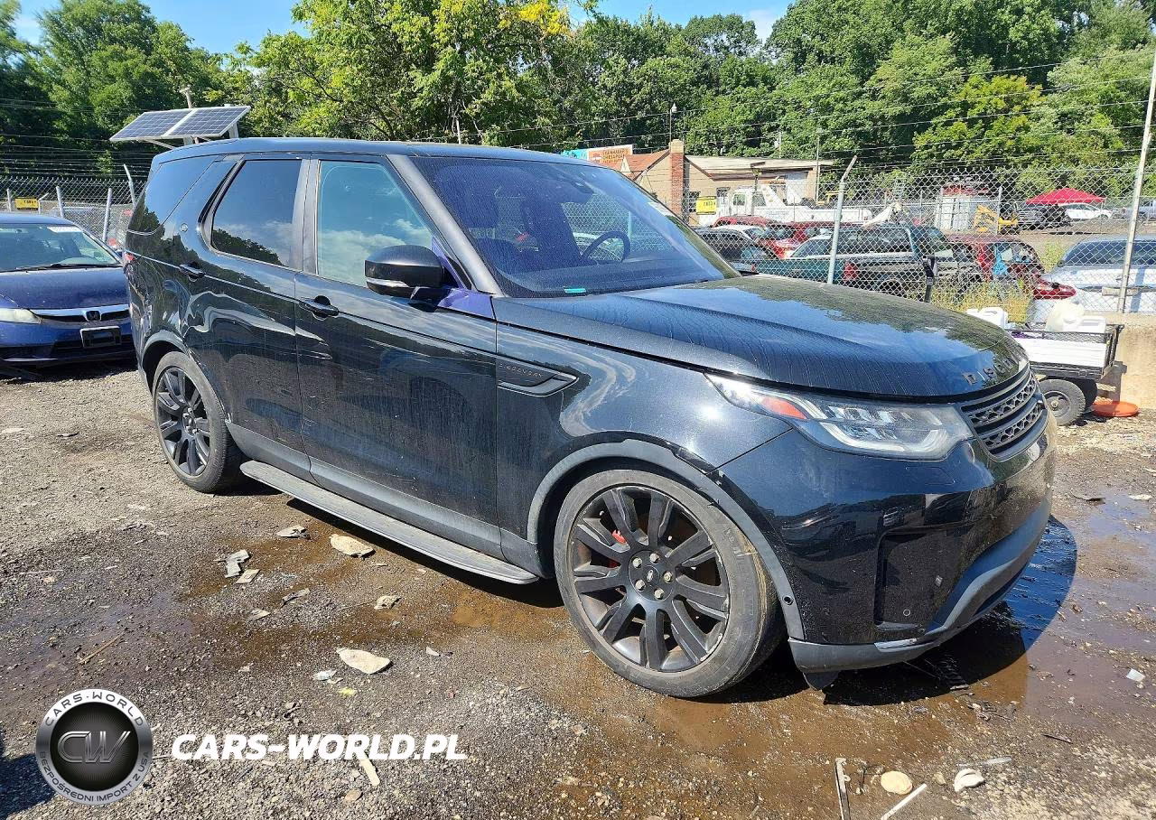 2017 Land Rover Discovery Hse VIN:SALRRBBV6HA044181 - 4