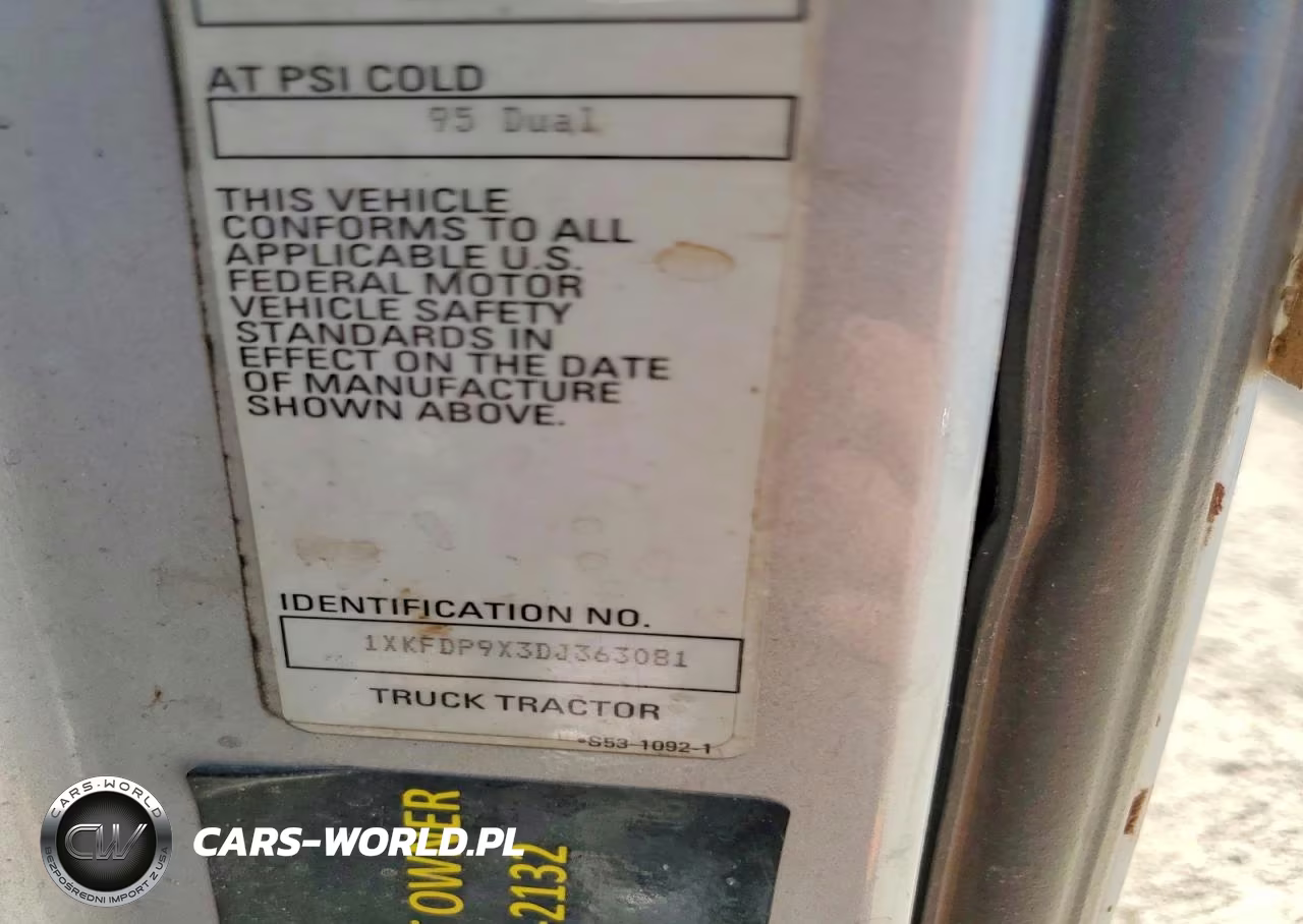 2013 Kenworth T700 Semi Truck VIN:1XKFDP9X3DJ363081 - 12