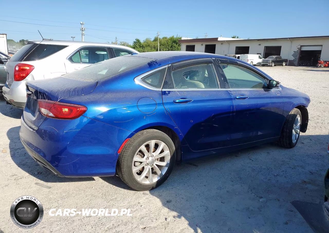 2015 Chrysler 200 C VIN:1C3CCCCG3FN517419 - 3