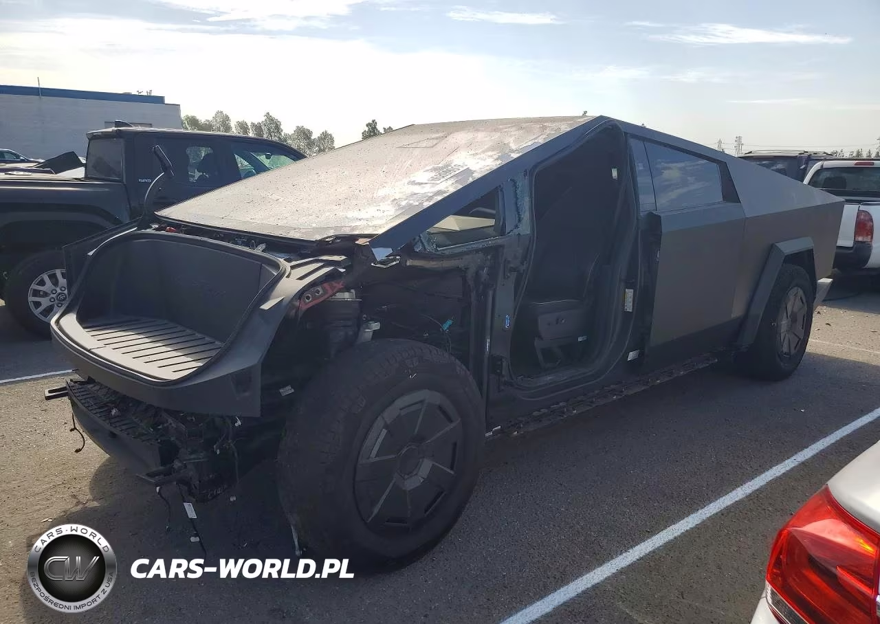 2025 Tesla Cybertruck VIN:7G2CEHED6SA069170 - 1