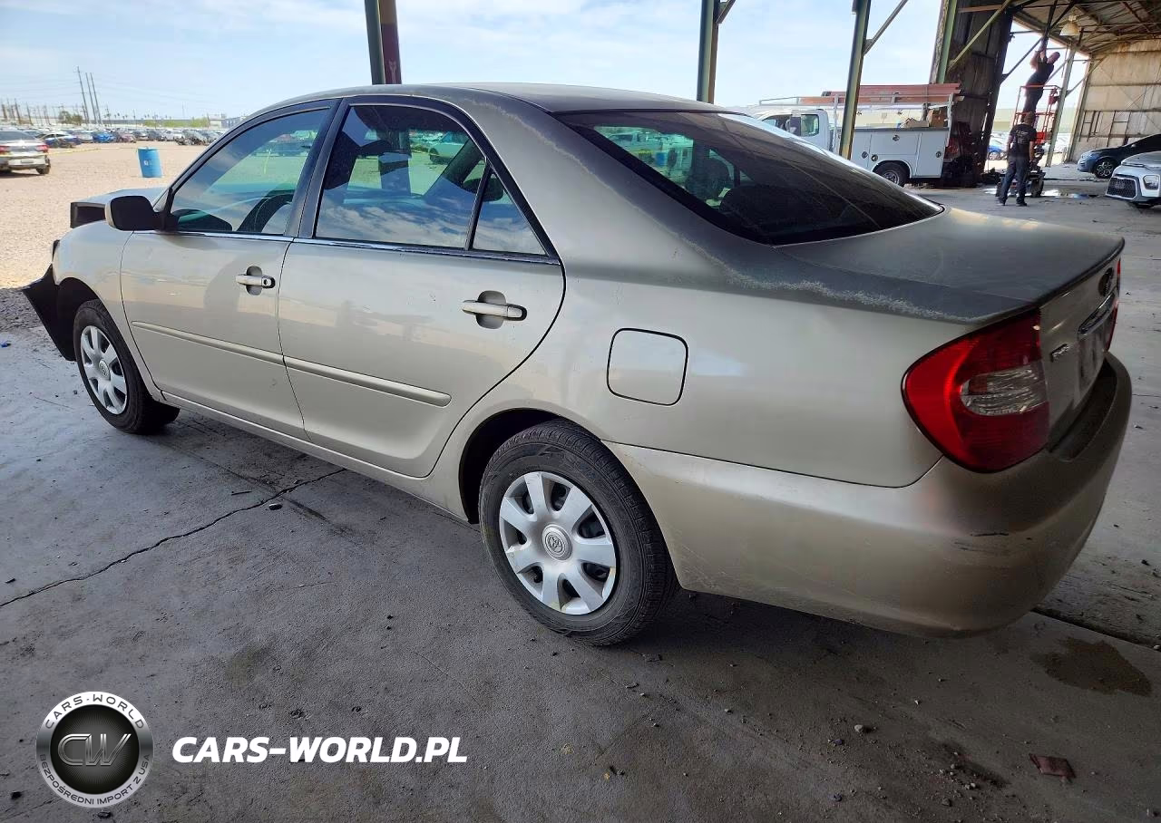 2004 Toyota Camry Le VIN:4T1BE32K64U372432 - 2