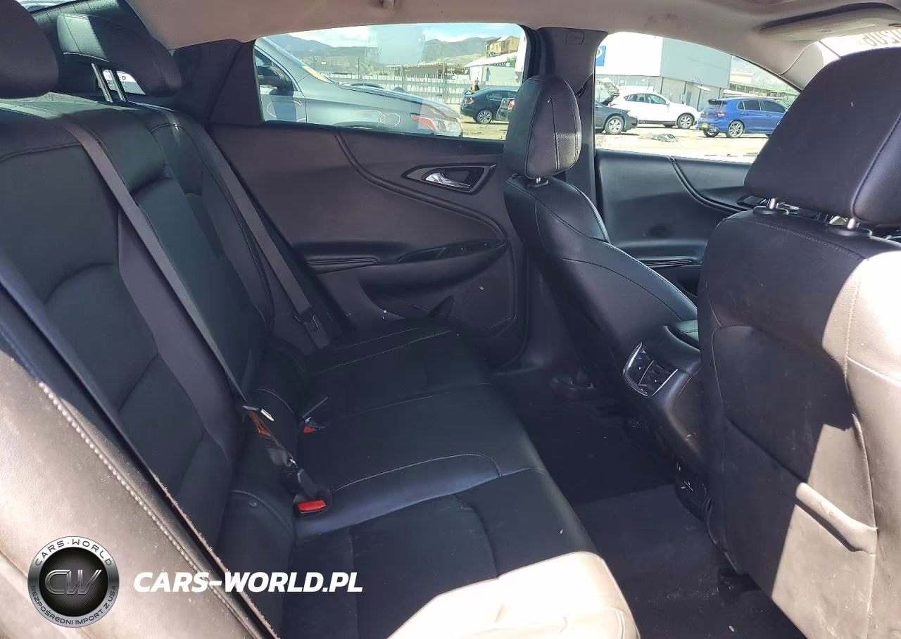 2020 Chevrolet Malibu Premier VIN:1G1ZE5SX2LF015108 - 10