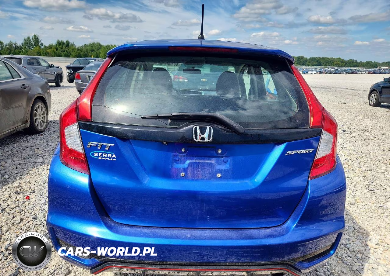 2018 Honda Fit Sport VIN:3HGGK5G6XJM706179 - 6