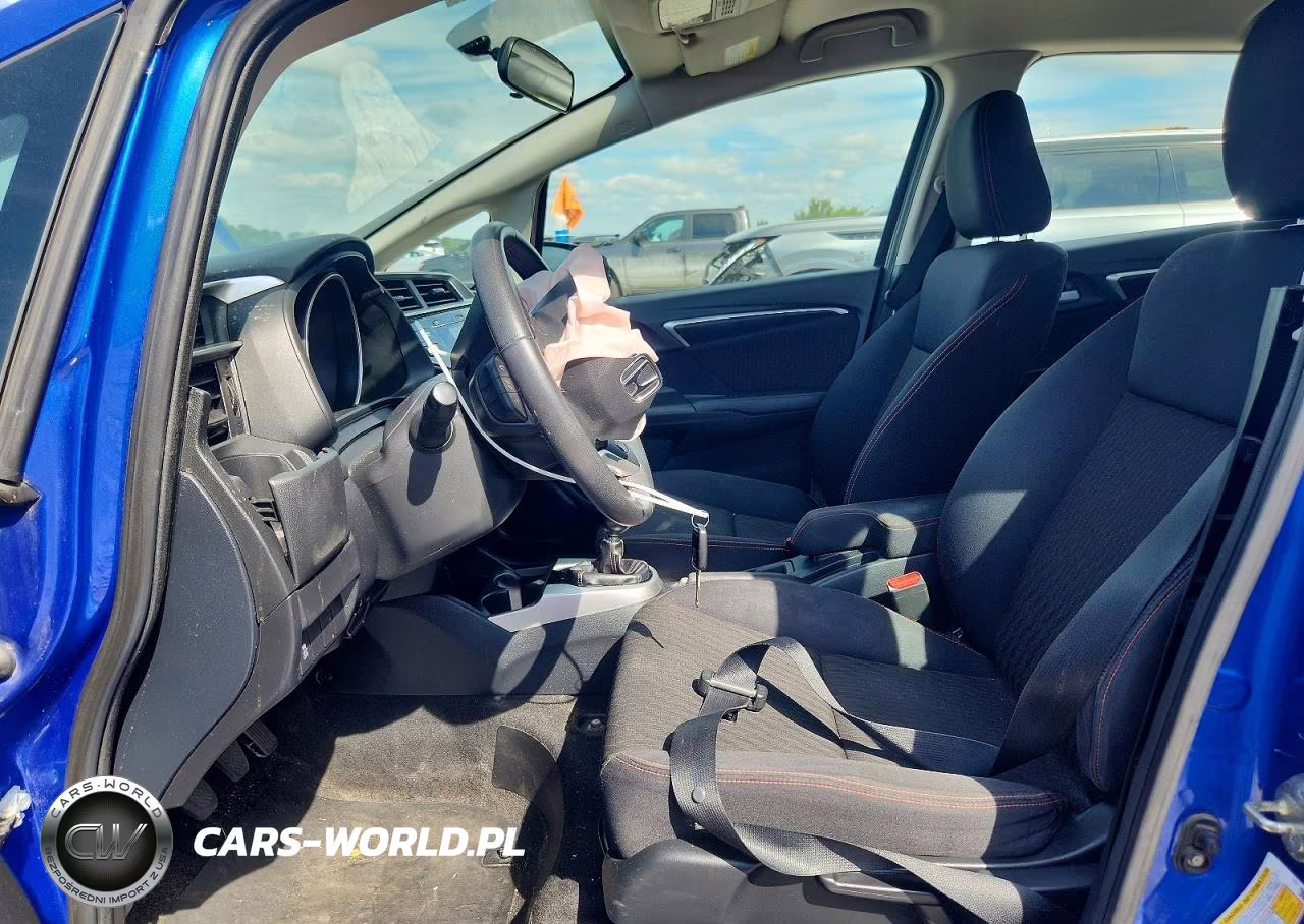 2018 Honda Fit Sport VIN:3HGGK5G6XJM706179 - 7