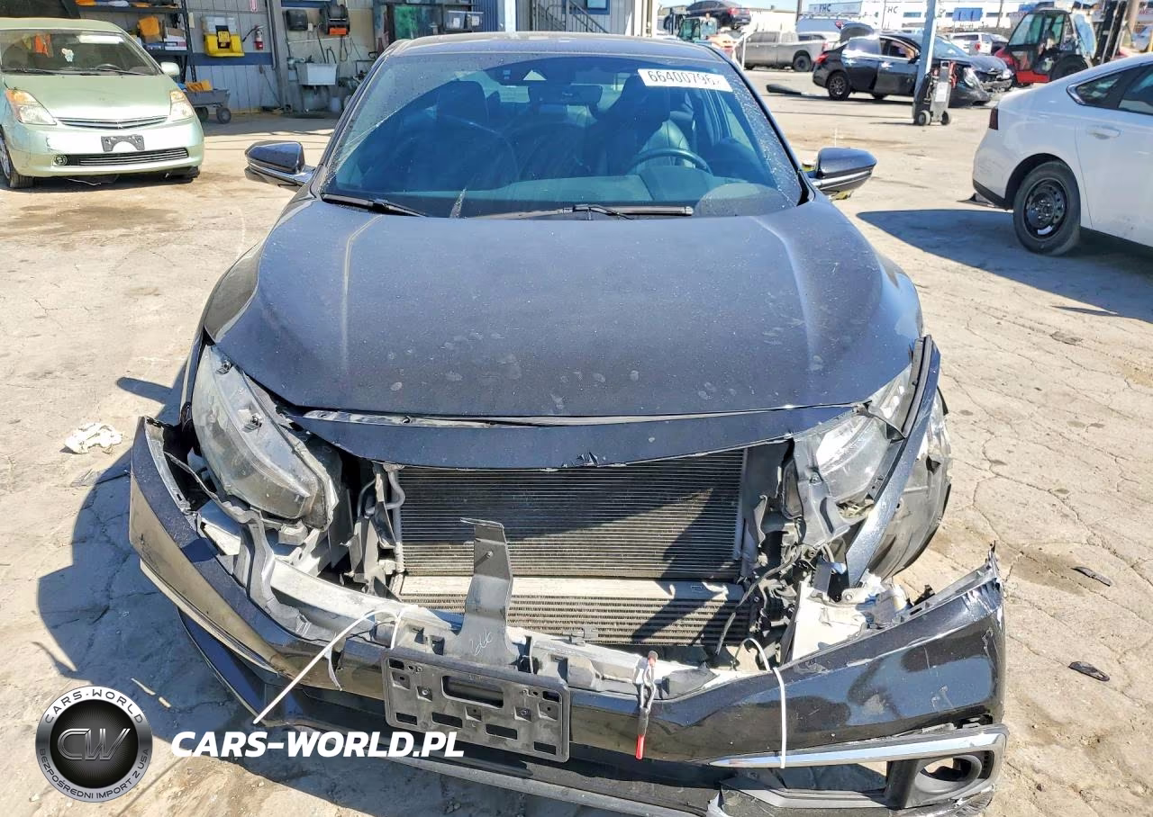 2019 Honda Civic Touring VIN:2HGFC3B90KH350789 - 5