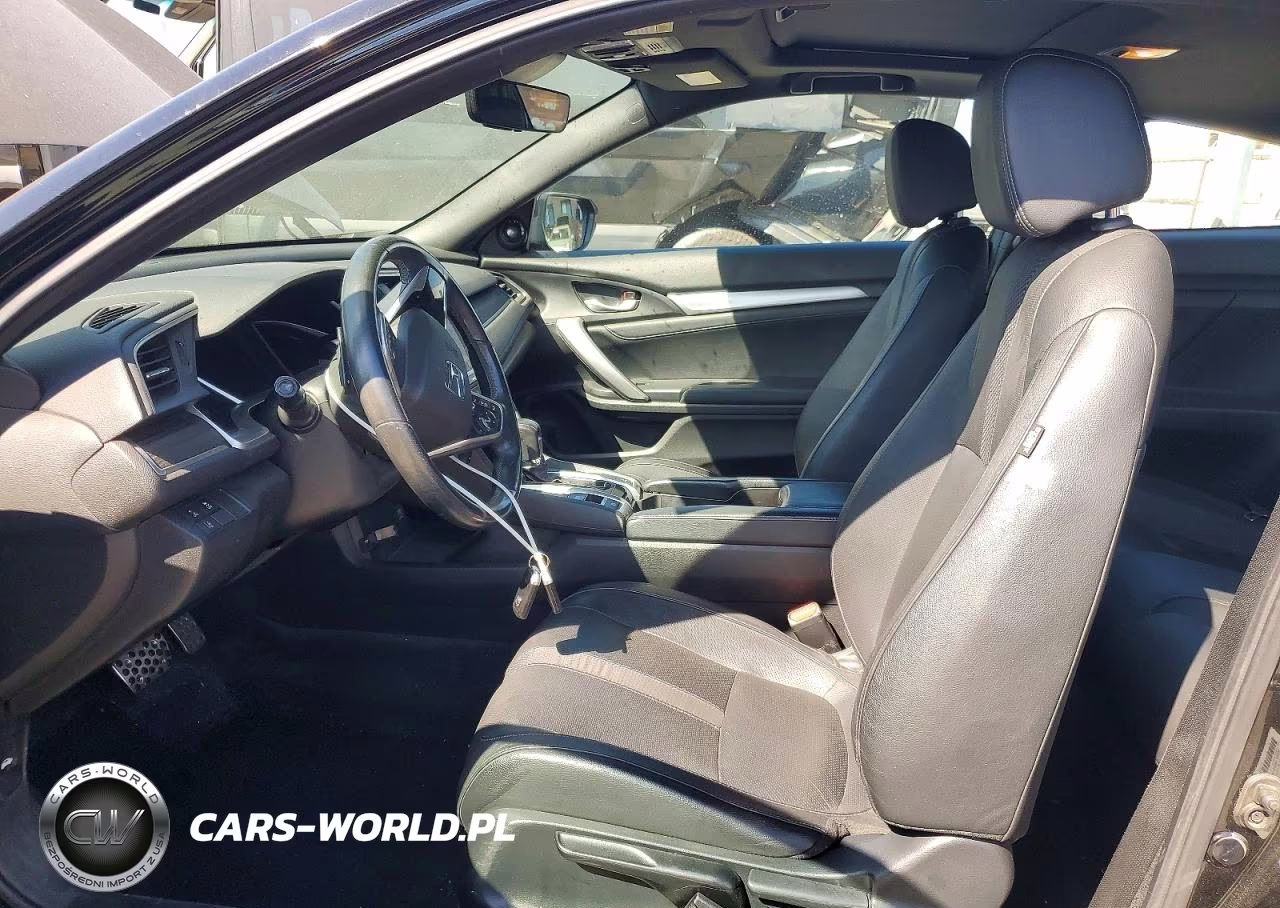 2019 Honda Civic Touring VIN:2HGFC3B90KH350789 - 7