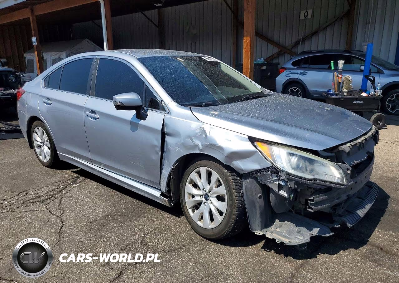 2016 Subaru Legacy 2.5I Premium VIN:4S3BNAF65G3015999 - 4