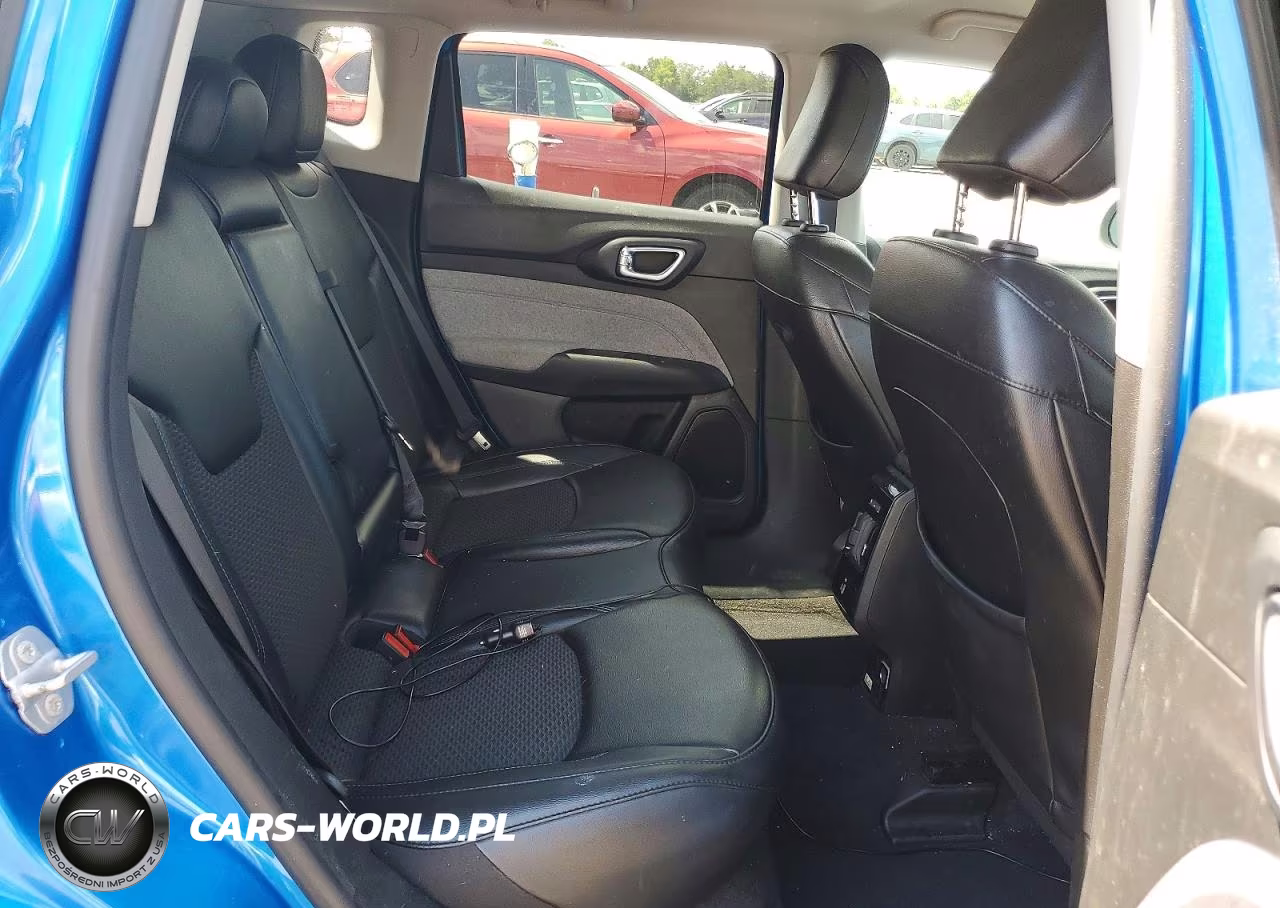 2022 Jeep Compass Latitude VIN:3C4NJDBB3NT133998 - 11