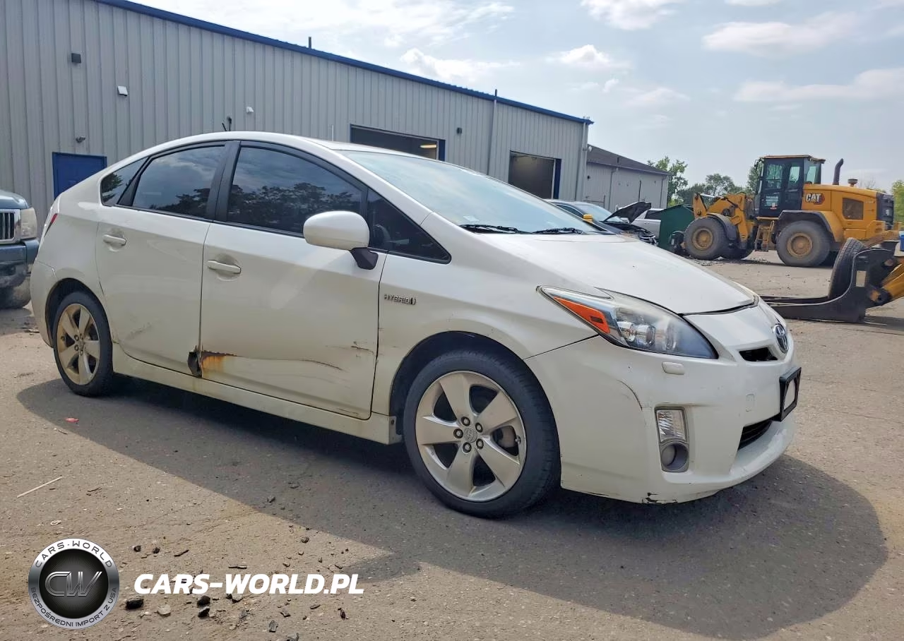 2010 Toyota Prius V VIN:JTDKN3DU7A0073036 - 4