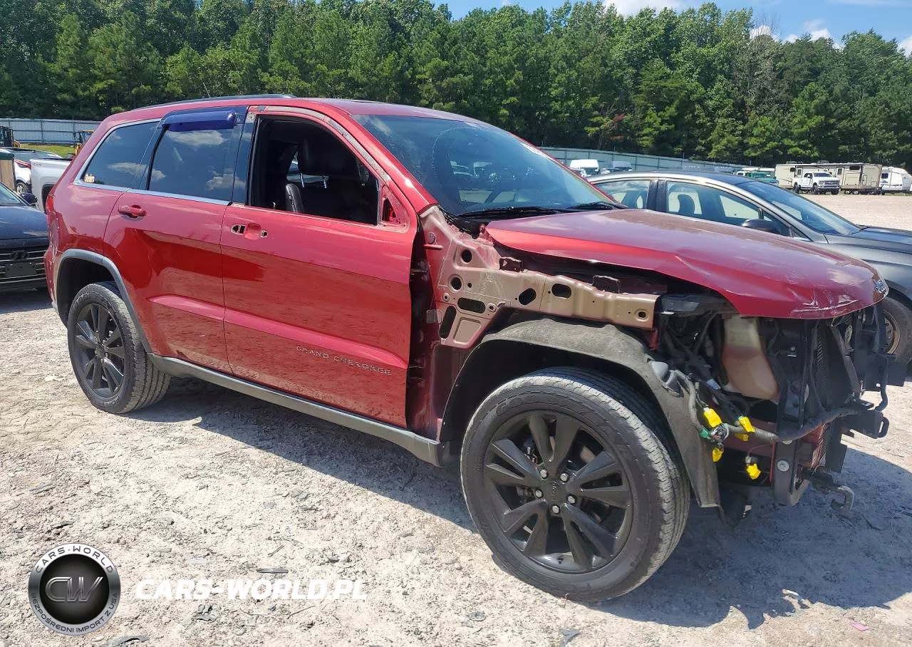 2012 Jeep Grand Cherokee Laredo VIN:1C4RJFAG2CC353846 - 4