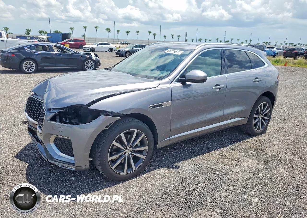 2025 Jaguar F-Pace R-Dynamic S – zdjęcie 1 z 13