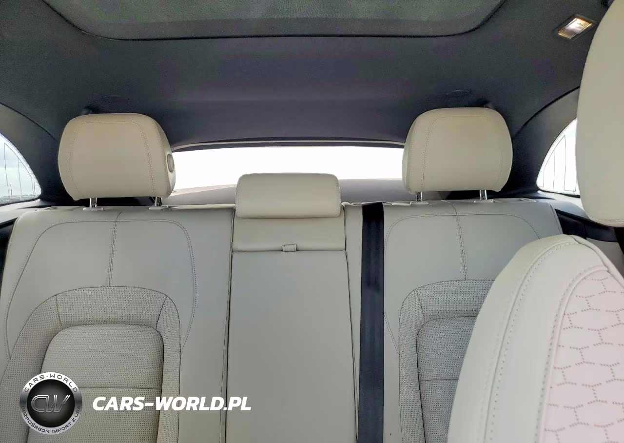2025 Jaguar F-Pace R-Dynamic S VIN:SADCT2EXXSA743465 - 10