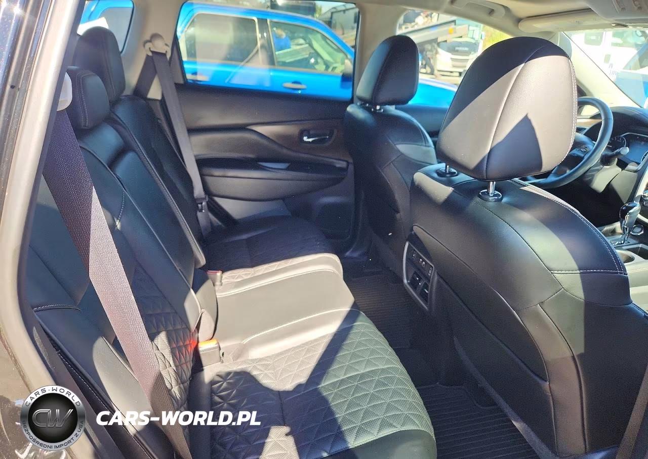 2019 Nissan Murano Platinum VIN:5N1AZ2MS5KN160765 - 10