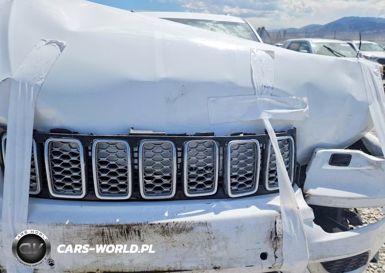 2019 Jeep Grand Cherokee Summit VIN:1C4RJFJG2KC640523 - 11