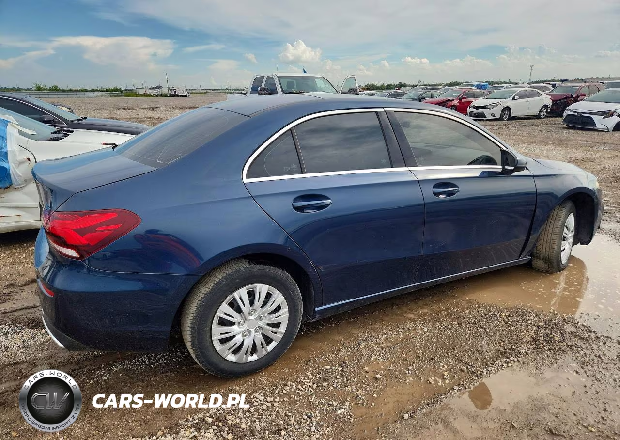 2019 Mercedes-Benz A 220 VIN:WDD3G4EB6KW019782 - 3
