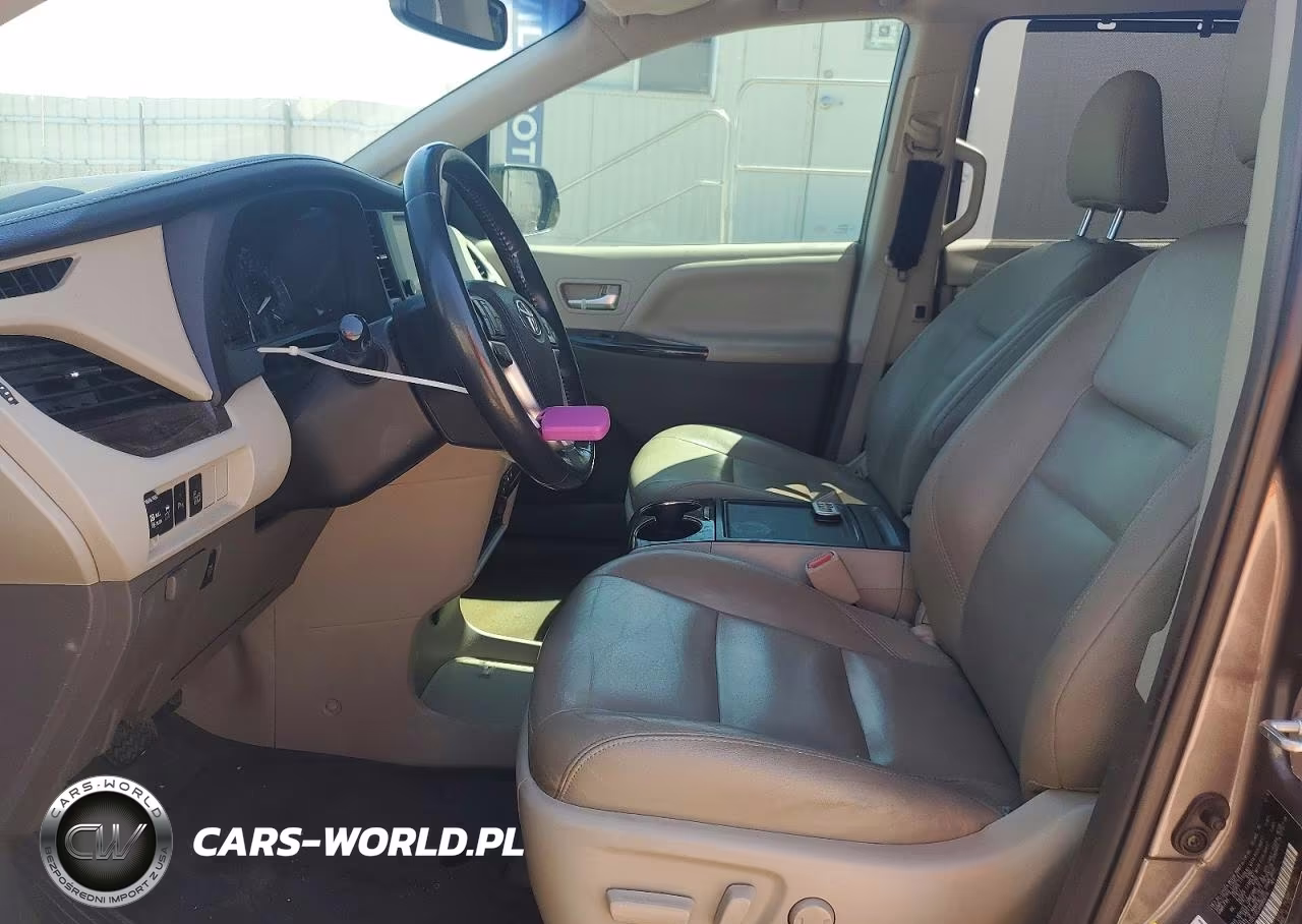 2017 Toyota Sienna Xle 8-Passenger VIN:5TDYZ3DCXHS808315 - 7