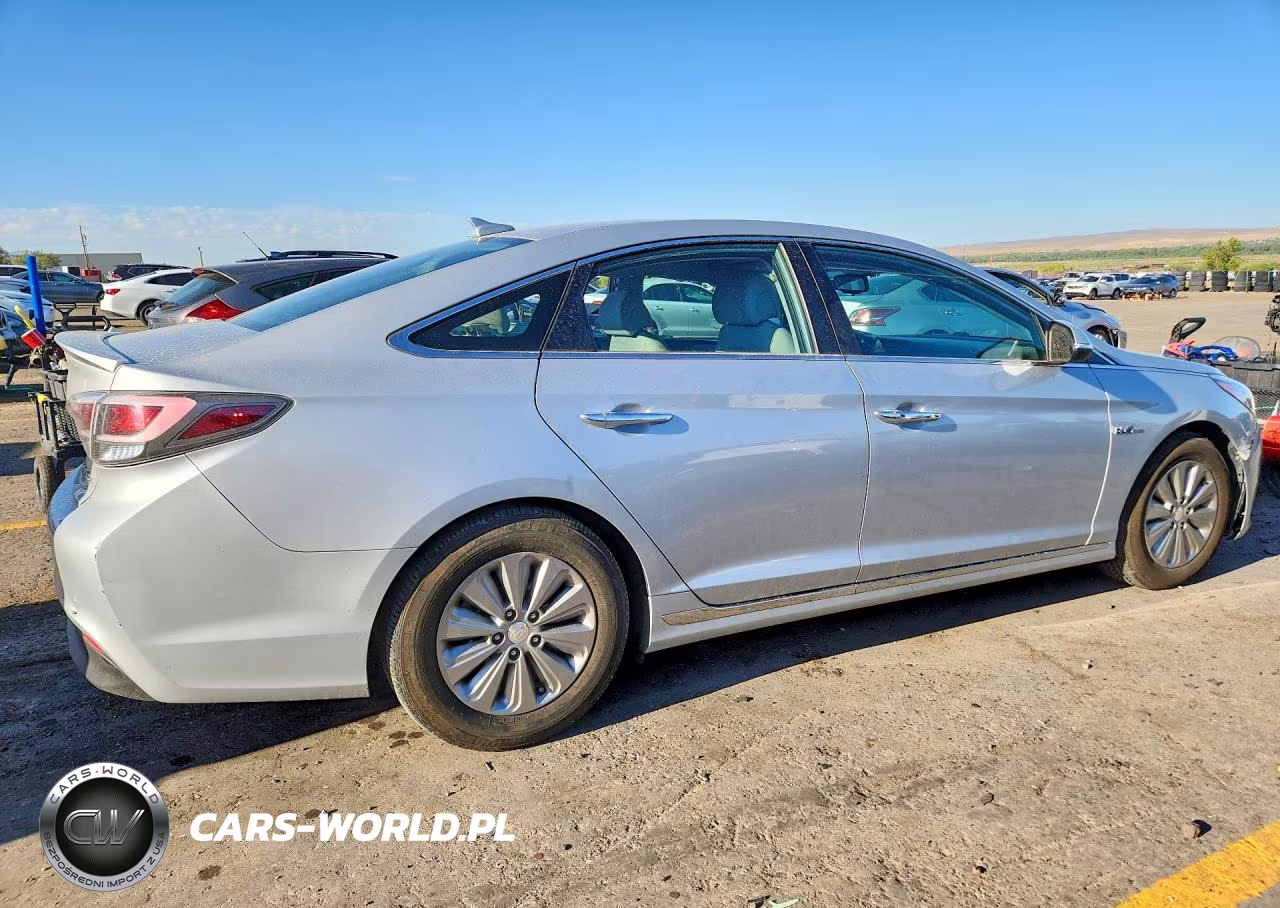 2017 Hyundai Sonata Hybrid Se VIN:KMHE24L34HA061298 - 3