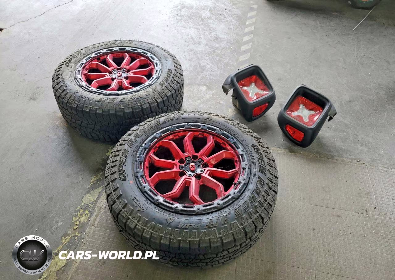 2021 Jeep Renegade Latitude VIN:ZACNJDBB7MPN32917 - 13