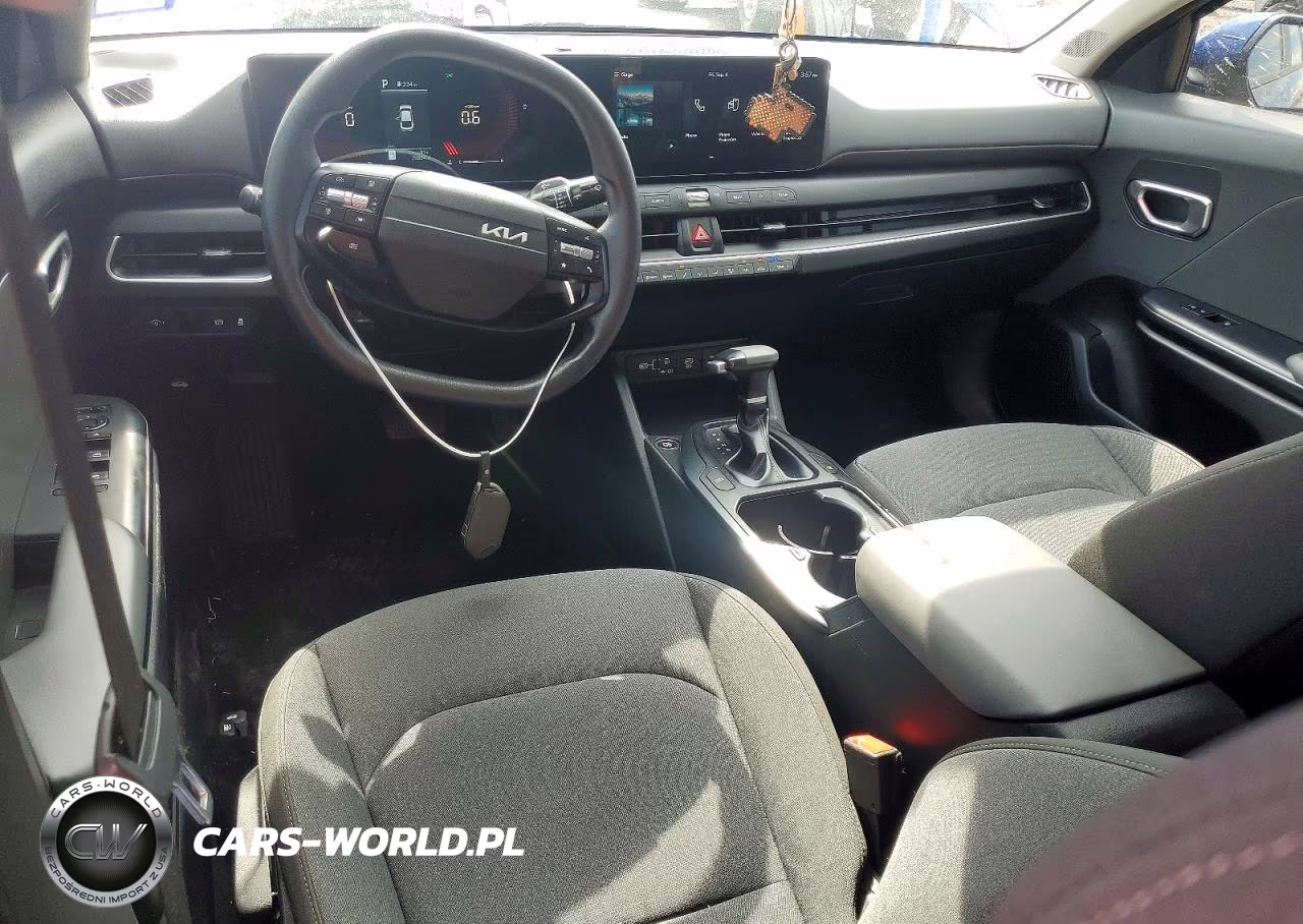 2025 Kia K4 Lxs VIN:3KPFT4DE2SE098778 - 8