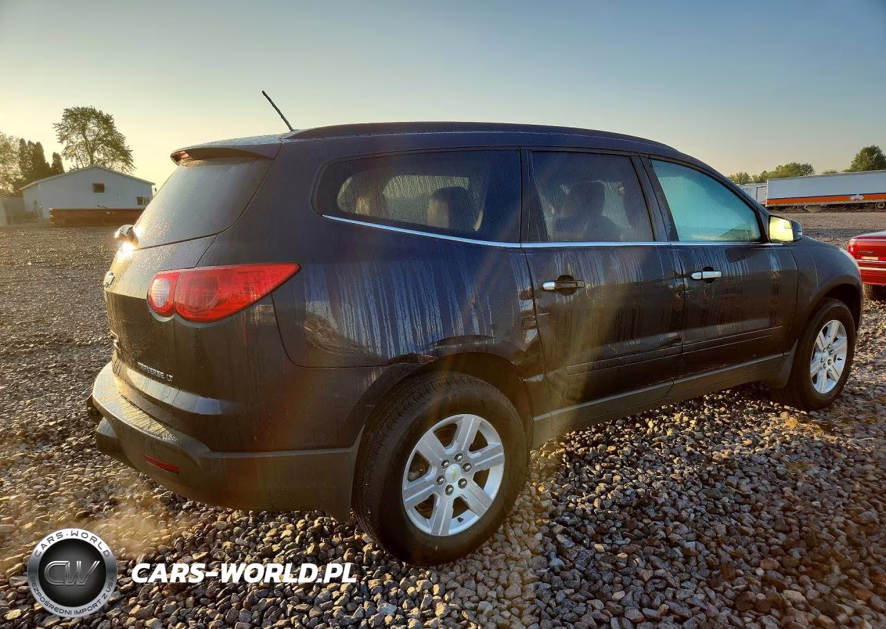 2011 Chevrolet Traverse Lt VIN:1GNKRJED7BJ403896 - 3