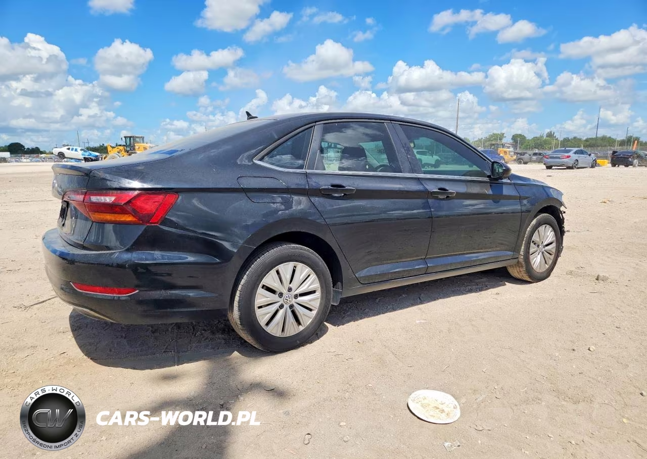 2019 Volkswagen Jetta S VIN:3VWCB7BU0KM248102 - 3