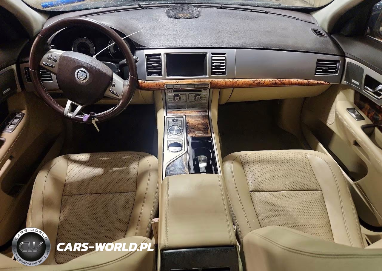 2009 Jaguar Xf Supercharged VIN:SAJWA07C791R42515 - 8