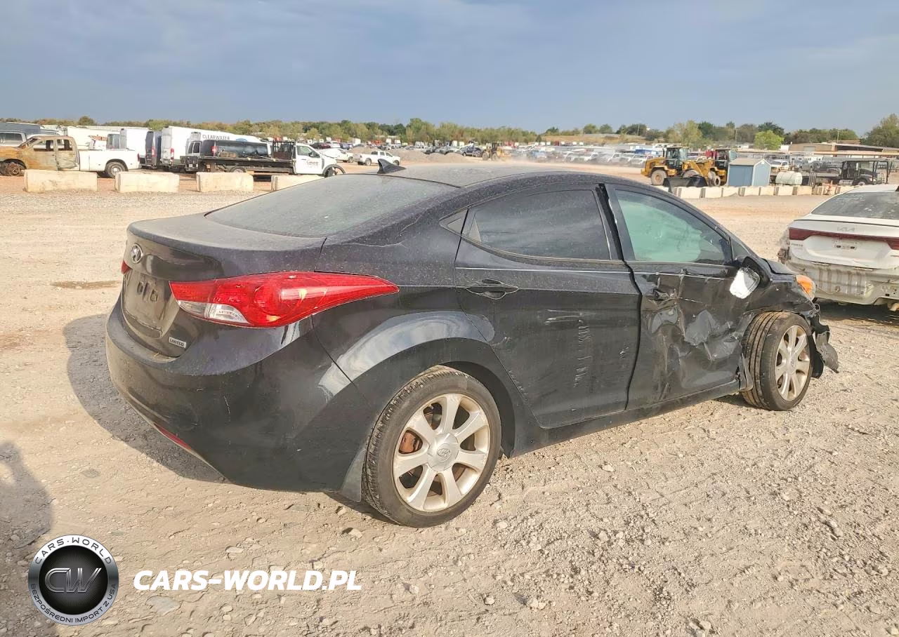 2013 Hyundai Elantra Limited VIN:5NPDH4AE0DH399688 - 3