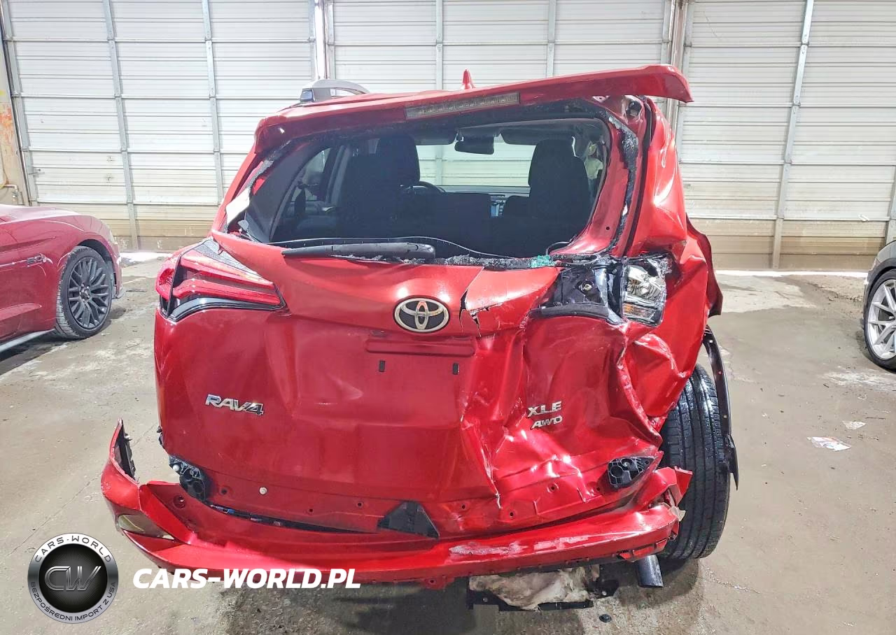 2017 Toyota Rav4 Xle VIN:JTMRFREV2HJ151457 - 6