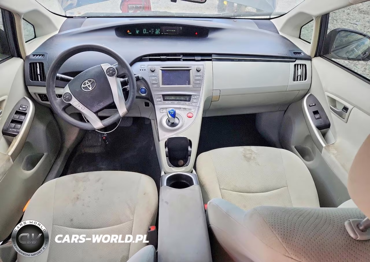 2014 Toyota Prius Two VIN:JTDKN3DU4E0368018 - 8