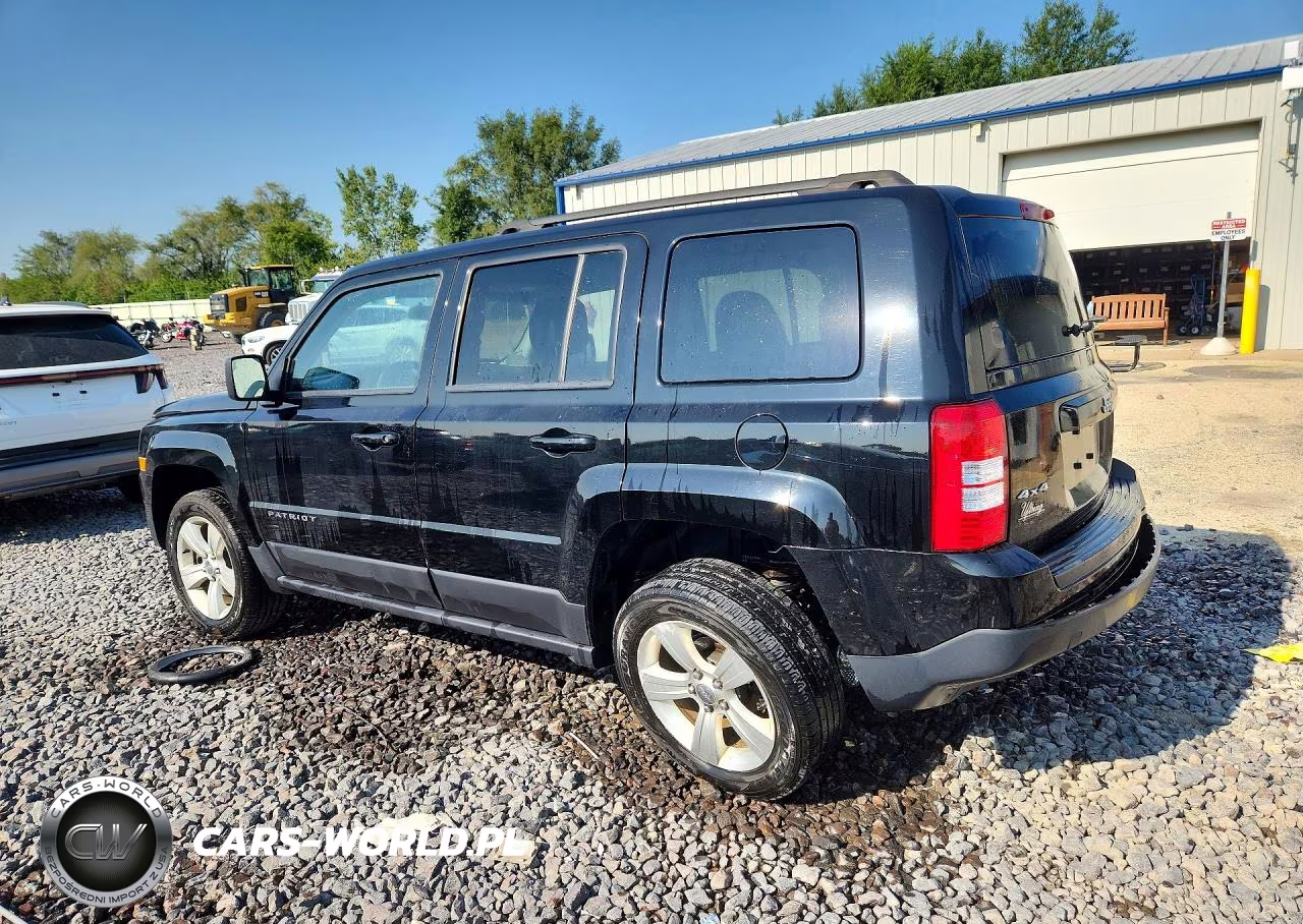 2015 Jeep Patriot Latitude VIN:1C4NJRFB3FD184464 - 2