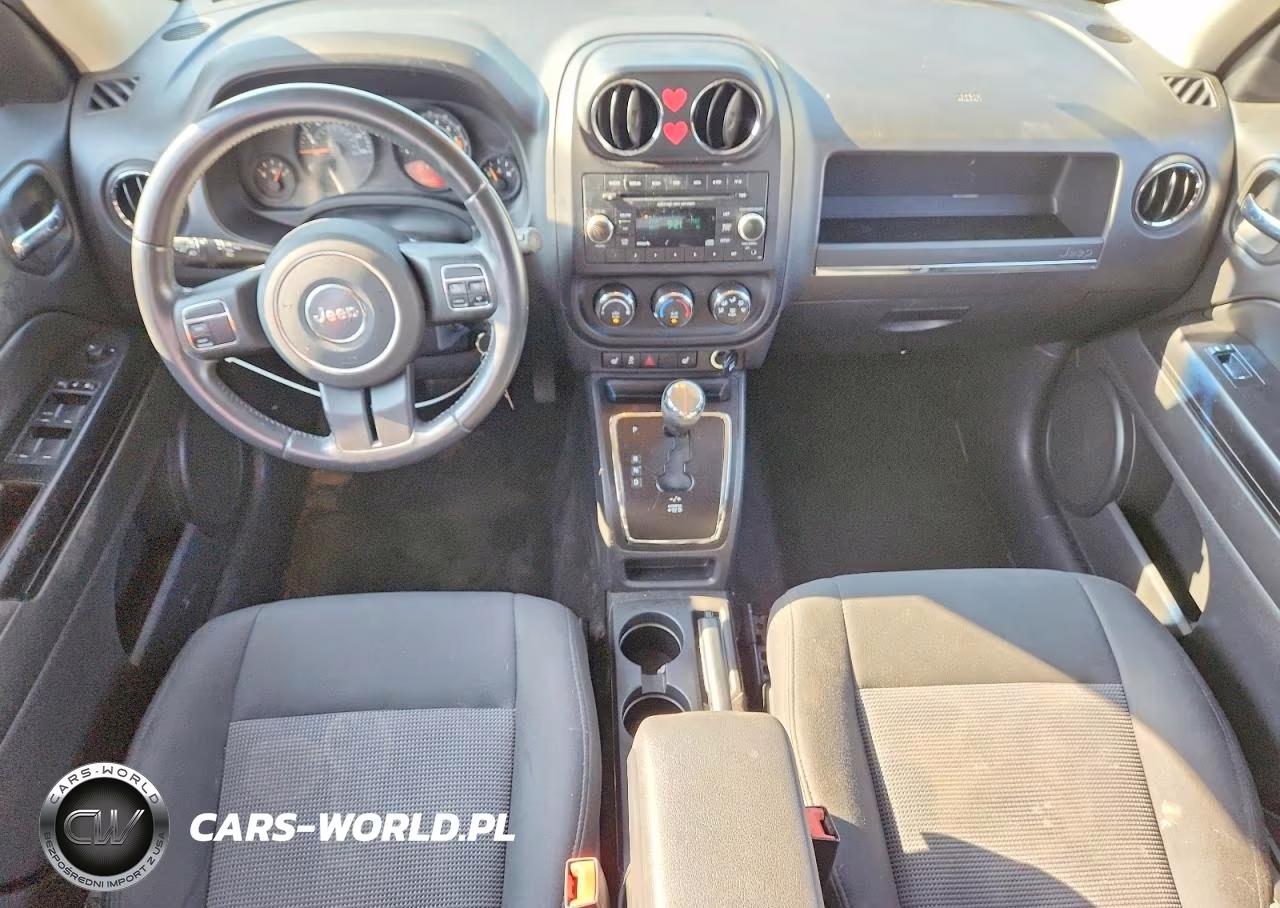 2015 Jeep Patriot Latitude VIN:1C4NJRFB3FD184464 - 8