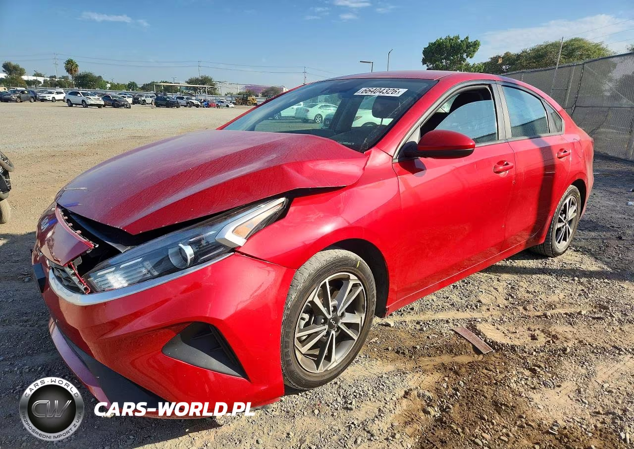 2022 Kia Forte Lxs