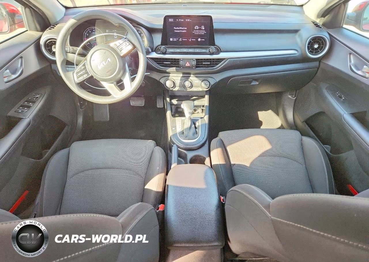 2022 Kia Forte Lxs VIN:3KPF24AD0NE466538 - 8
