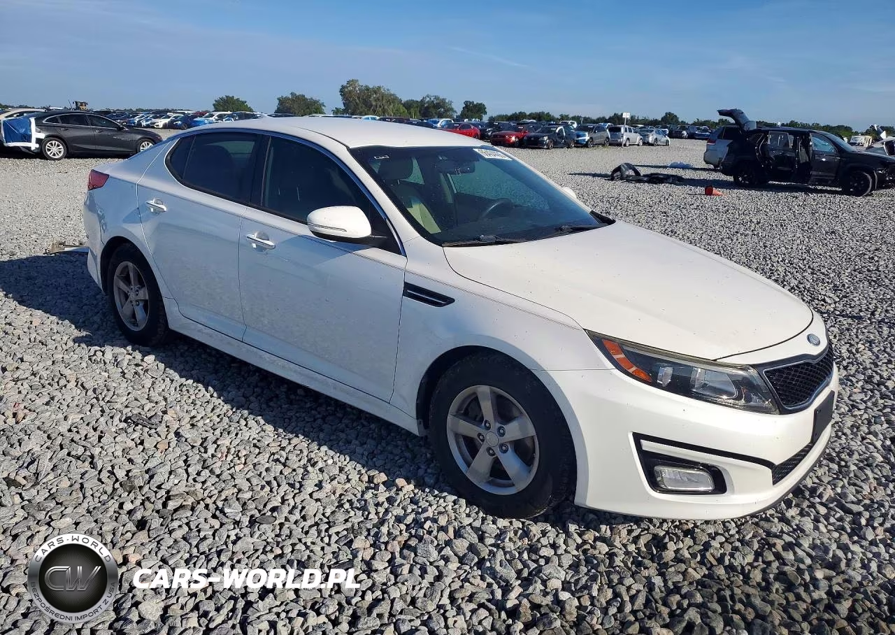 2015 Kia Optima Lx VIN:5XXGM4A72FG393075 - 4