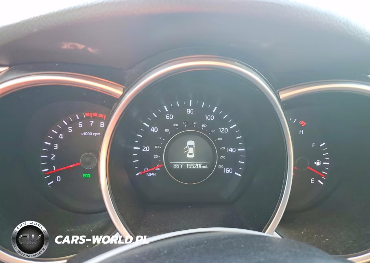 2015 Kia Optima Lx VIN:5XXGM4A72FG393075 - 9