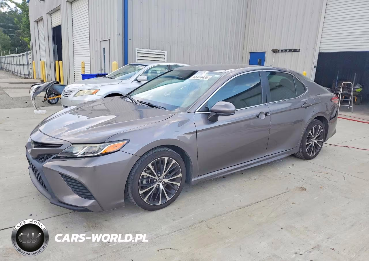 2019 Toyota Camry Se VIN:4T1B11HK7KU736412 - 1