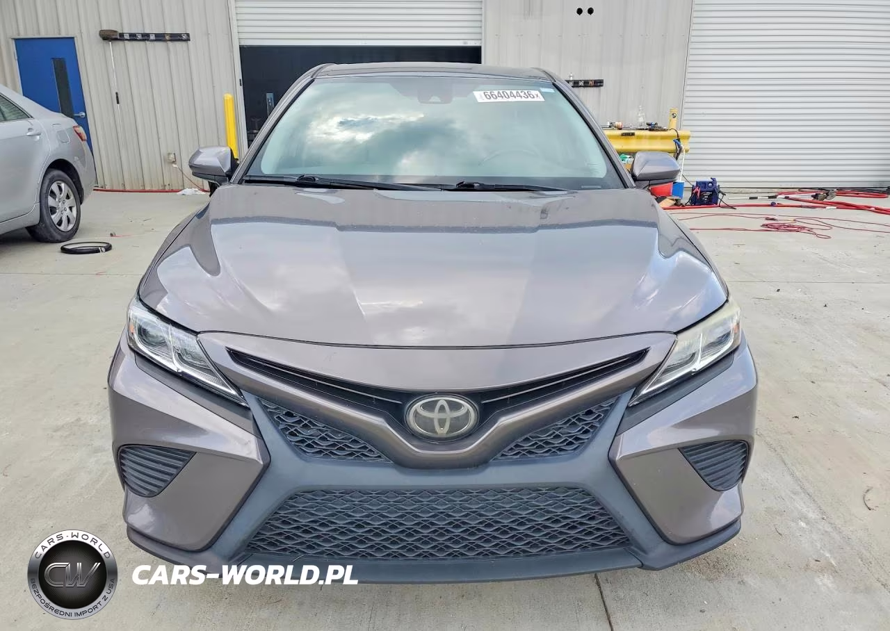 2019 Toyota Camry Se VIN:4T1B11HK7KU736412 - 5