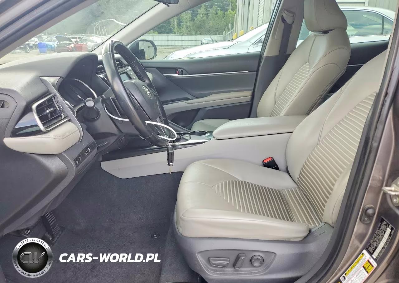 2019 Toyota Camry Se VIN:4T1B11HK7KU736412 - 7