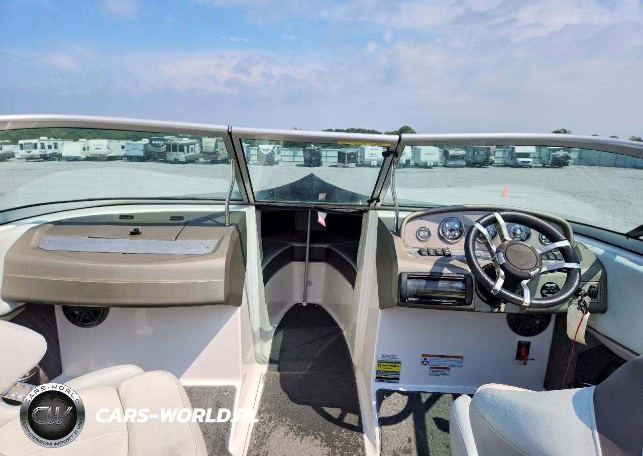 2014 Regal Boat VIN:RGMCC045F314 - 5