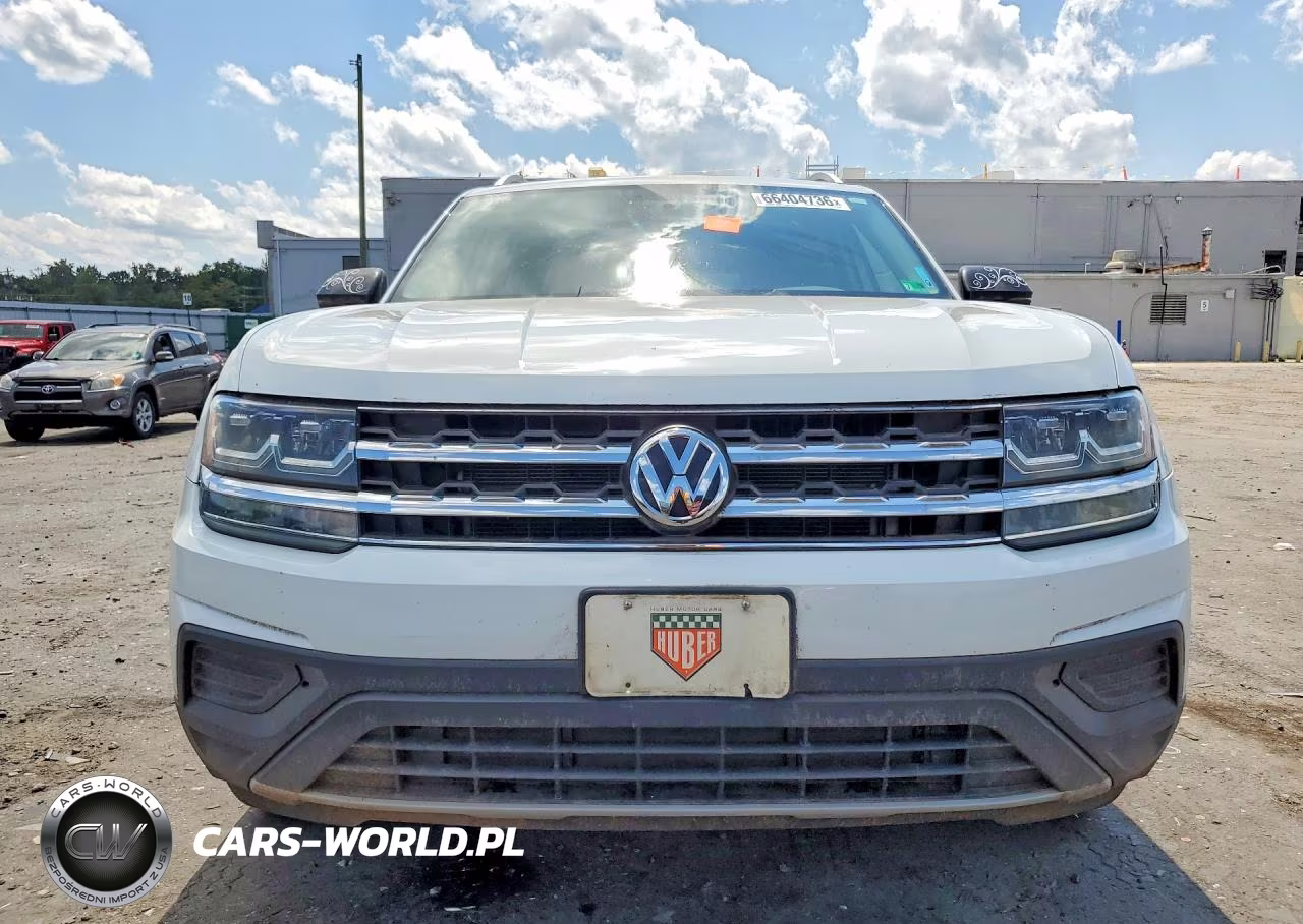 2018 Volkswagen Atlas VIN:1V2BR2CA5JC501186 - 5