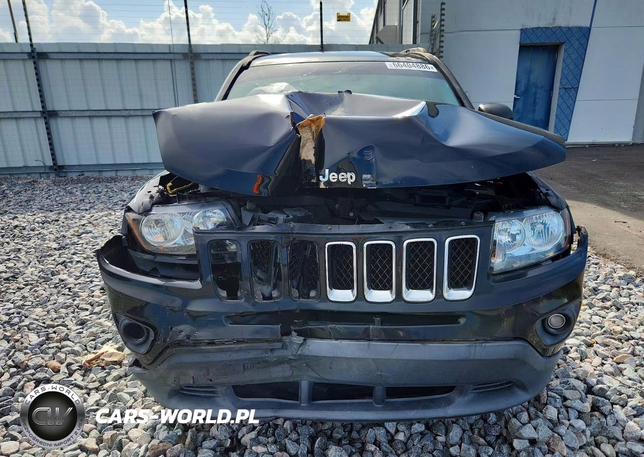 2016 Jeep Compass Sport VIN:1C4NJCBB9GD792915 - 5