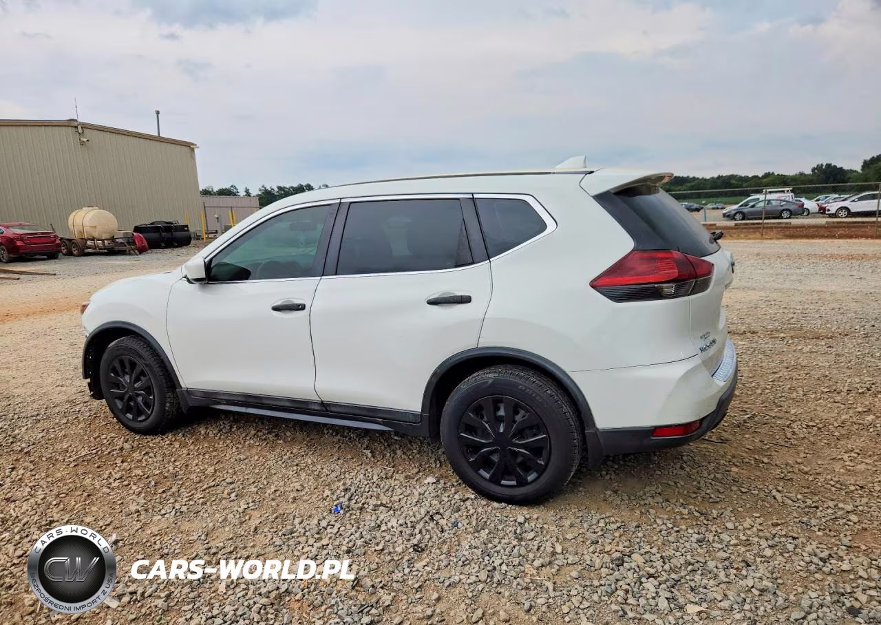2018 Nissan Rogue S VIN:5N1AT2MT1JC713271 - 2