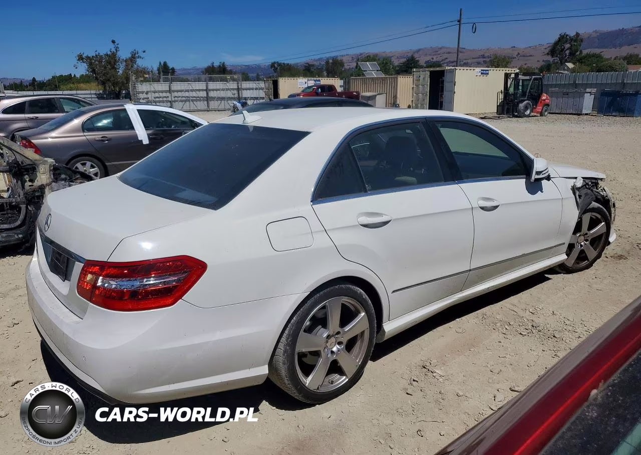2011 Mercedes-Benz E 350 VIN:WDDHF5GB8BA504465 - 3