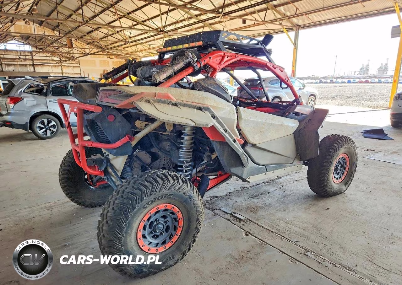 2022 Can-Am Maverick X3 Utility Vehicle VIN:3JBVVAV44NE000688 - 4