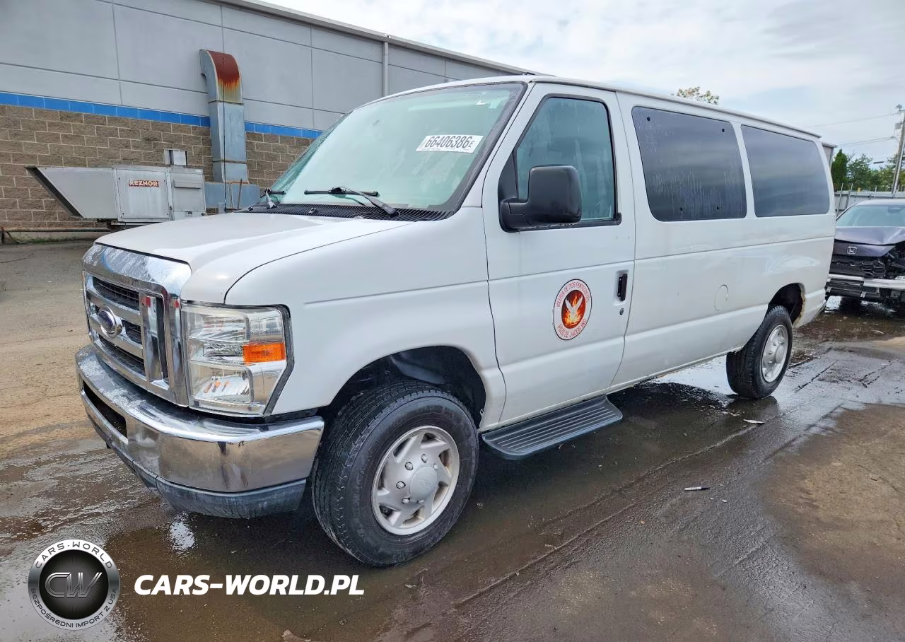 2012 Ford Econoline E350 Super Duty Wagon