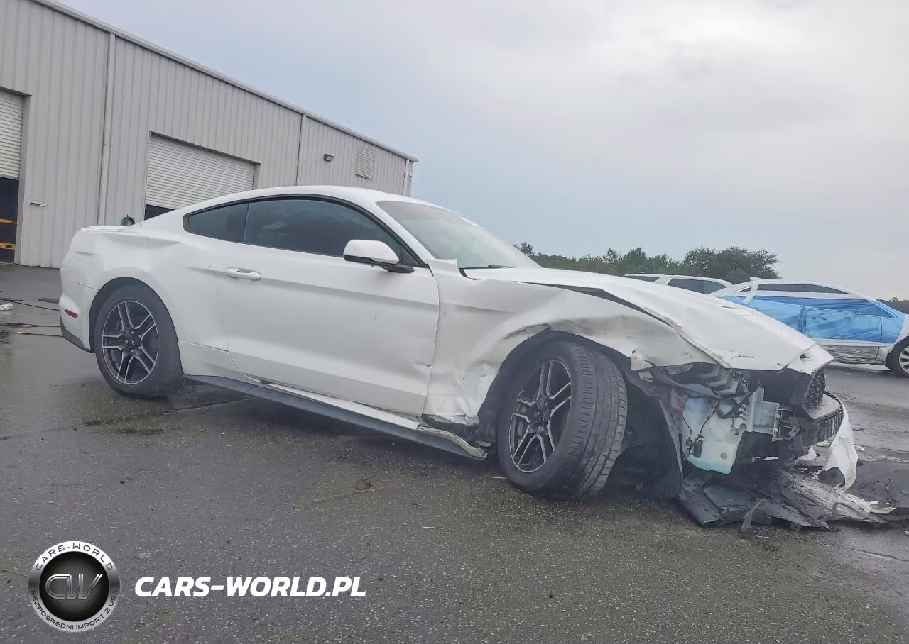 2021 Ford Mustang VIN:1FA6P8THXM5152551 - 4