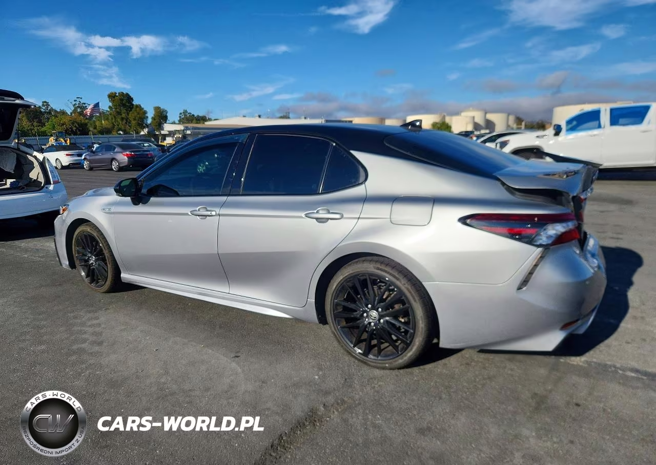 2021 Toyota Camry Xse VIN:4T1K31AK3MU020002 - 2