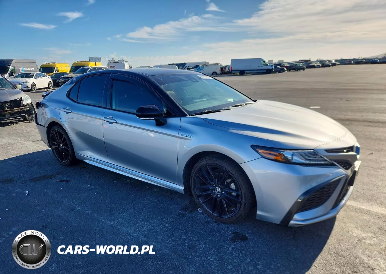 2021 Toyota Camry Xse VIN:4T1K31AK3MU020002 - 4