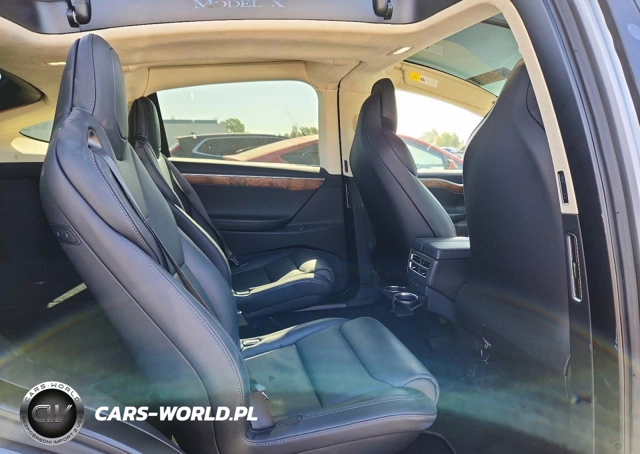 2017 Tesla Model X VIN:5YJXCBE23HF058046 - 10