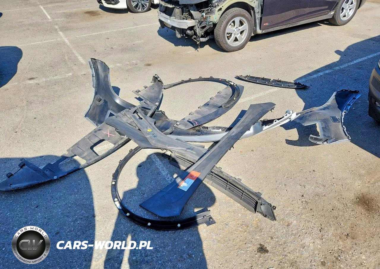 2017 Tesla Model X VIN:5YJXCBE23HF058046 - 12